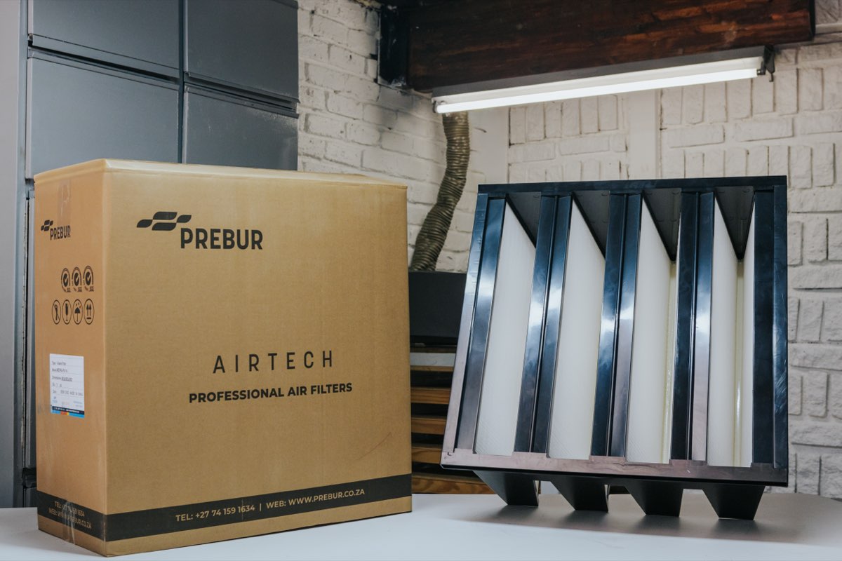Airtech F9 V-Bank filter — boxed product